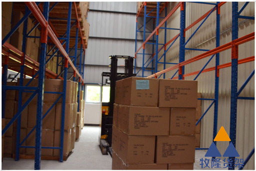 仓库重型货架