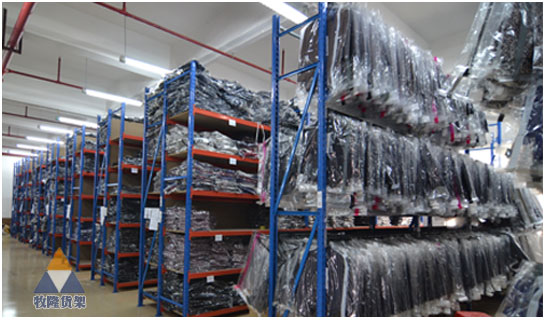 东莞虎门服装厂货架,牧隆教你如何省钱用仓库